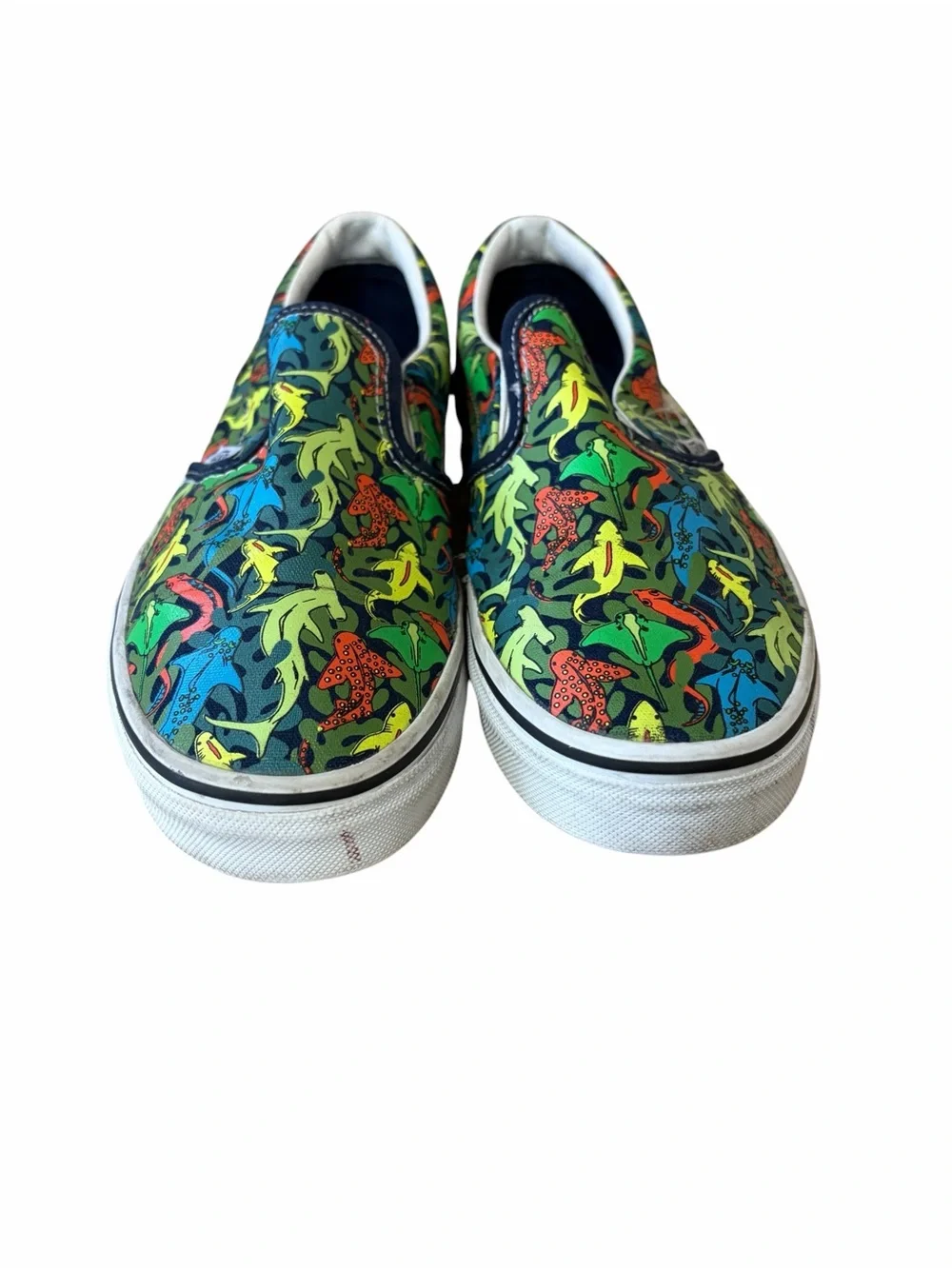 Vans Kids Classic Slip-On Shark Stingray Ocean Print Shoes Multicolor Size 6